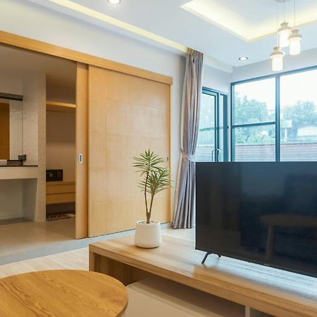 Oneloft Hotel Karon Εξωτερικό φωτογραφία