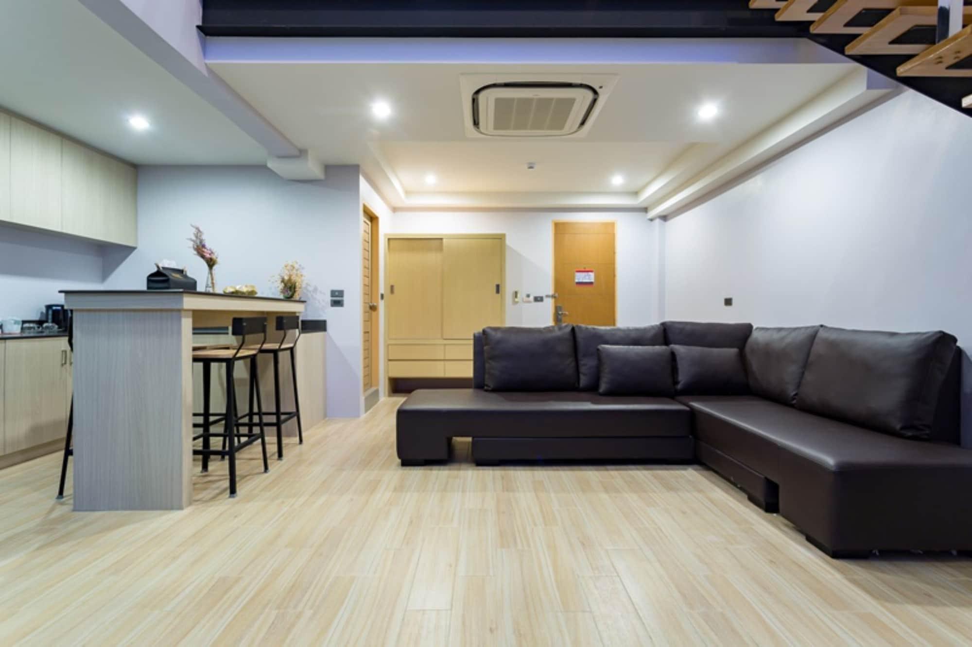 Oneloft Hotel Karon Εξωτερικό φωτογραφία